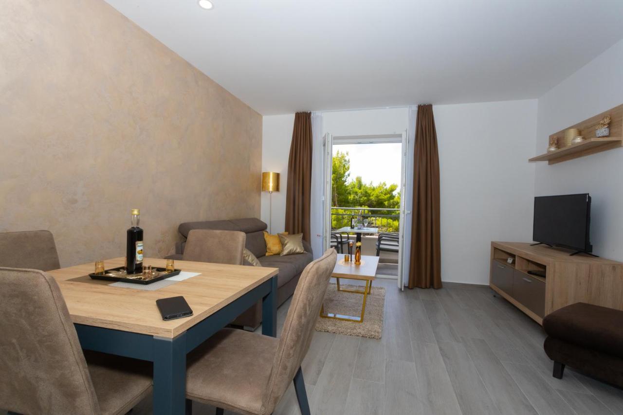 Apartments Vicin Brela Extérieur photo